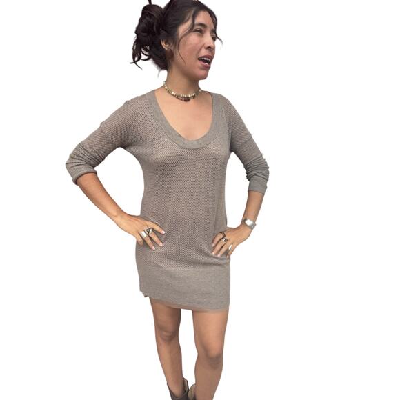 James Perse Wool Cashmere Loose Knit V-Neck Mini Dress Taupe Size 2 Small - Picture 1 of 9